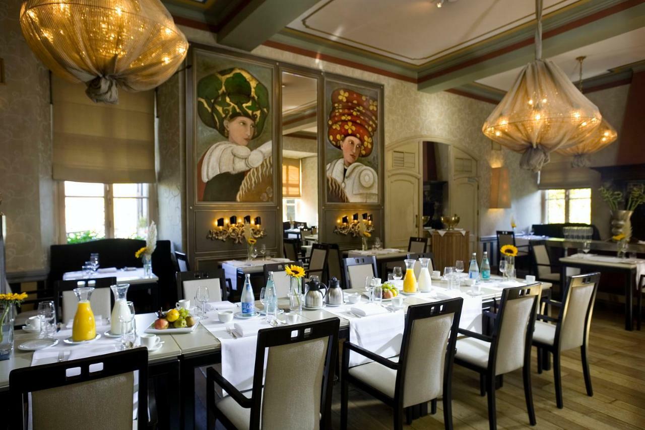 Fletcher Hotel-Restaurant Kasteel Erenstein Kerkrade Restaurace fotografie
